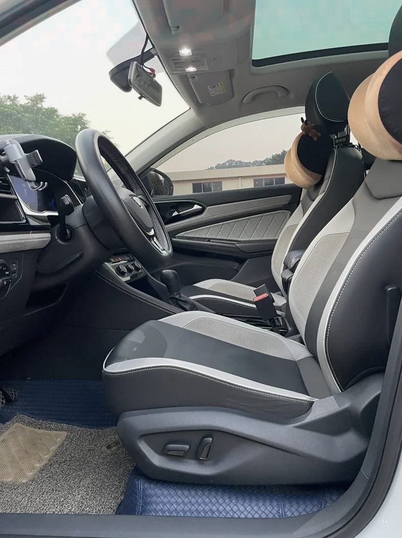 大众捷达 内饰后排