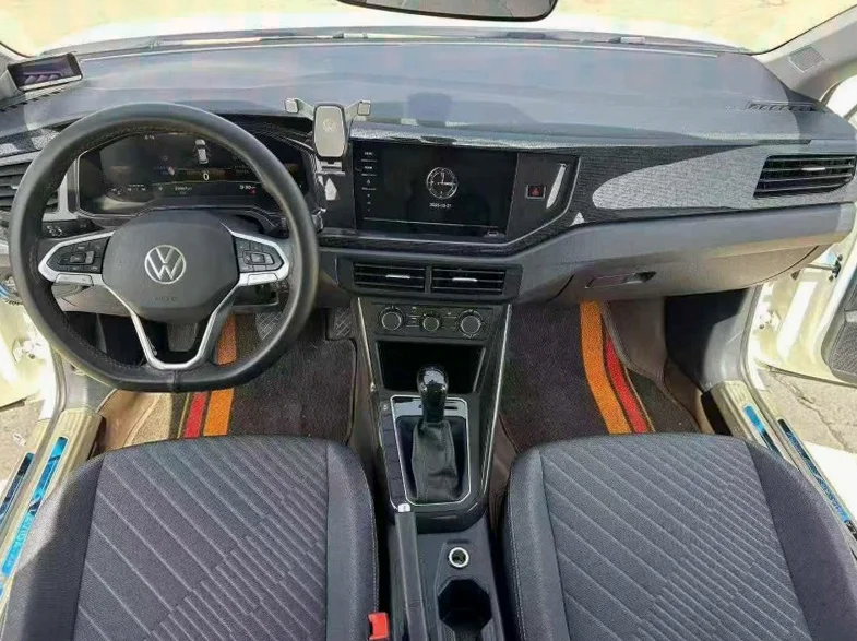 大众朗逸 后面外观一