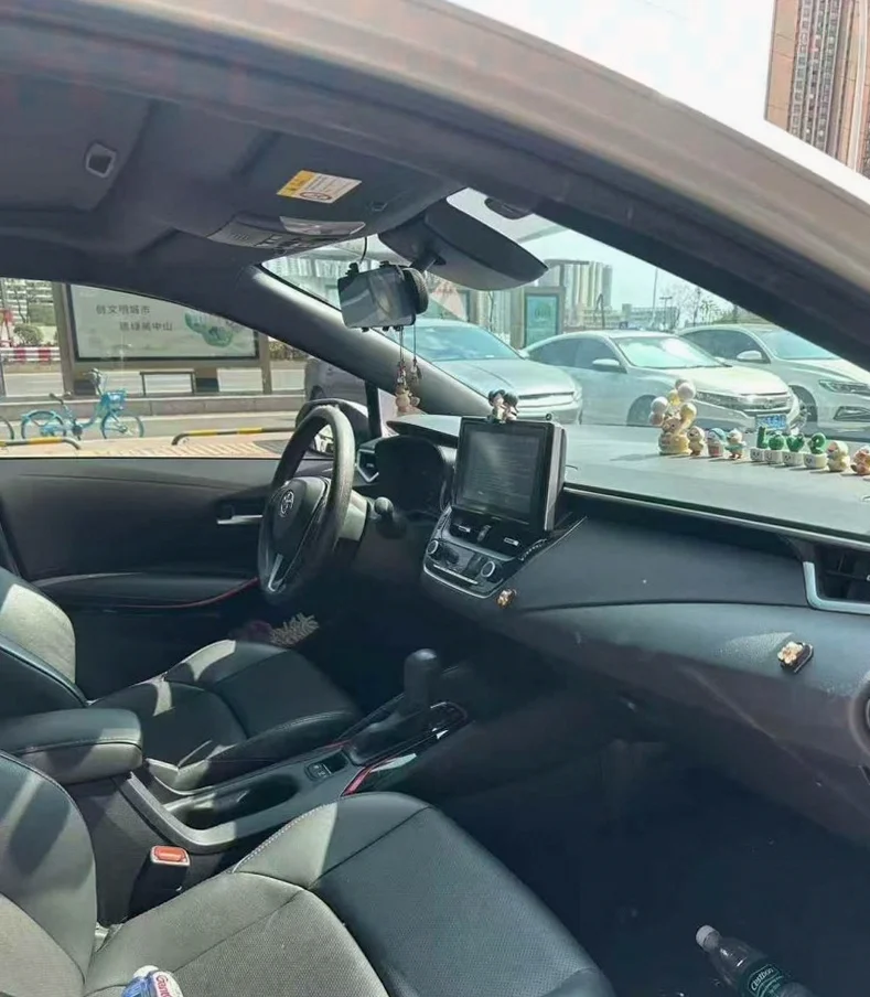 丰田雷凌 后面外观二