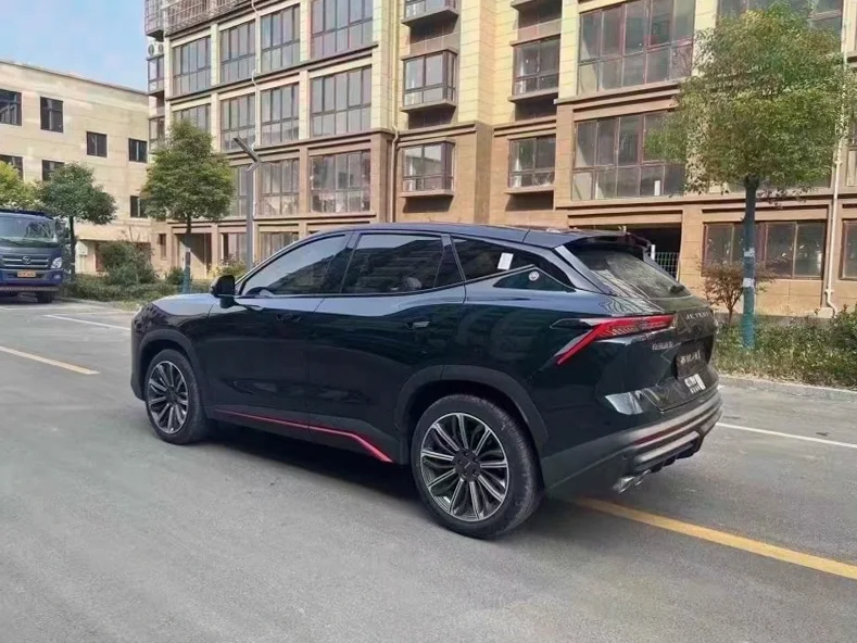 奇瑞捷途 内饰后排