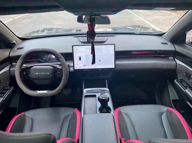 奇瑞捷途 后面外观三