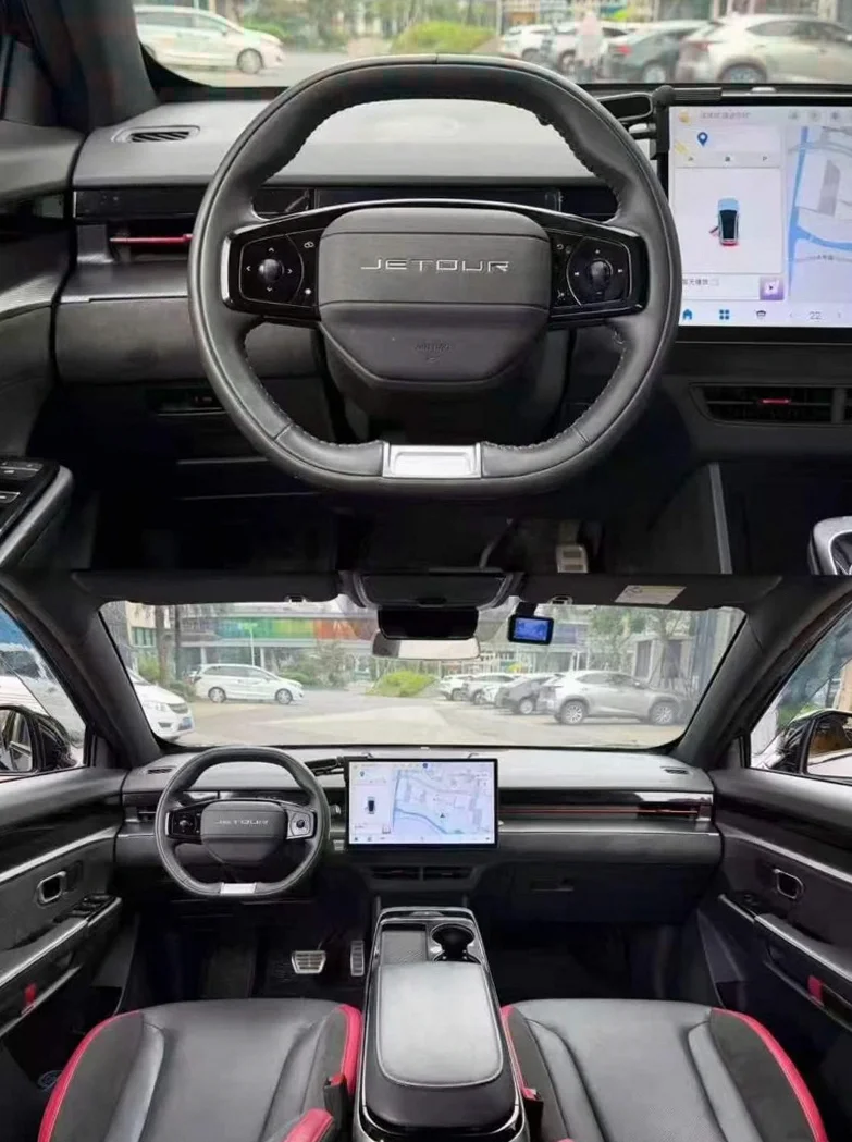 奇瑞捷途 后面外观一