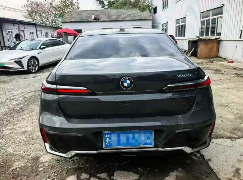 宝马7系 内饰前排