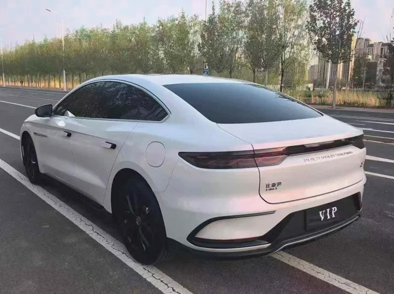 比亚迪汉DM 后面外观三
