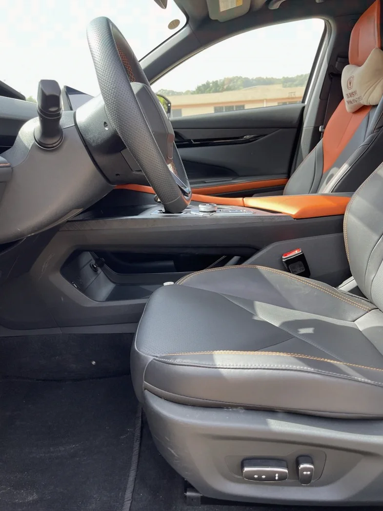 长安汽车UNI 内饰后排