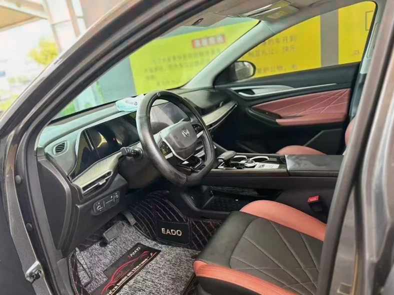 长安汽车逸动 后面外观二