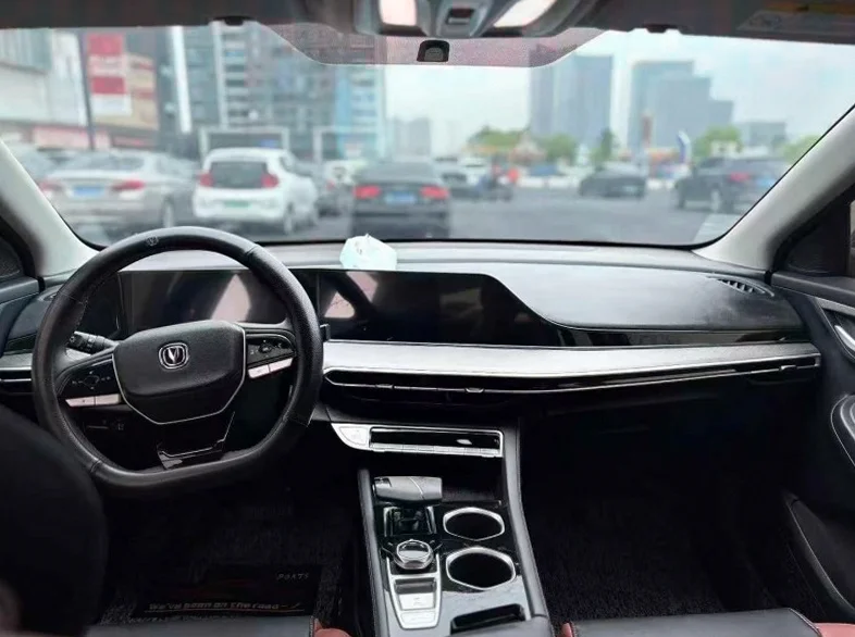 长安汽车逸动 后面外观一