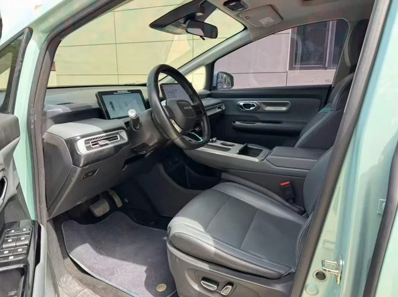 传祺埃安Y 后面外观三