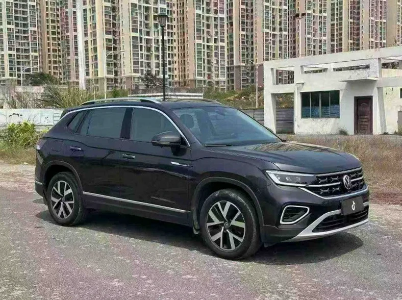 大众探岳 正面外观二