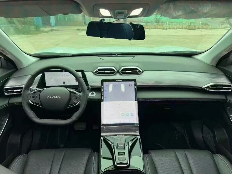 风神东风 后面外观三