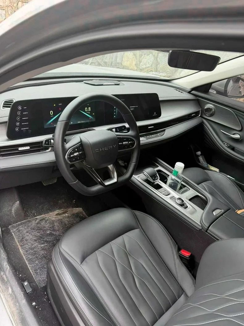 奇瑞艾瑞泽 后面外观一