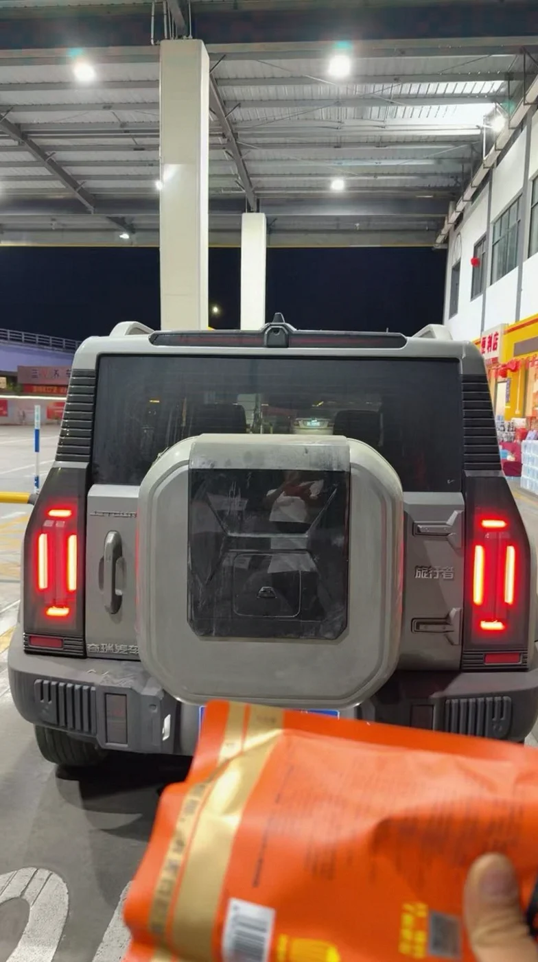 奇瑞捷途 后面外观一