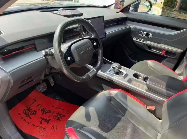 奇瑞捷途 后面外观一