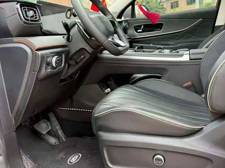 奇瑞瑞虎 正面外观三