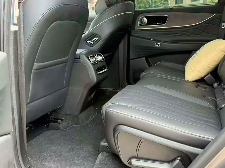 奇瑞瑞虎 后面外观二