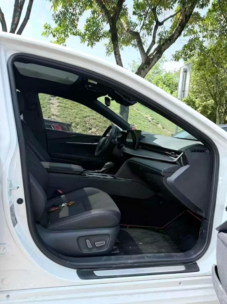 丰田凯美瑞 后面外观二