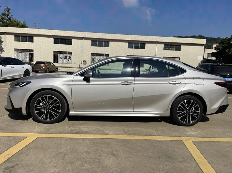 丰田凯美瑞 内饰后排