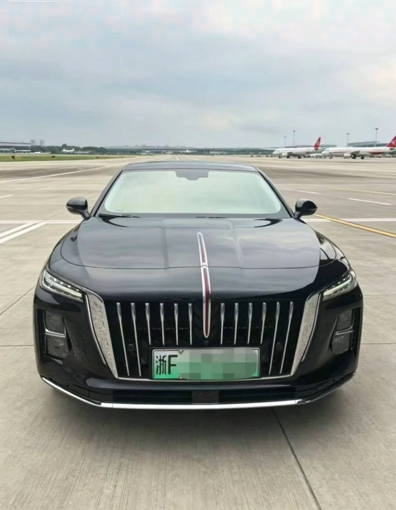 25年红旗H5 PHEV油电超混版