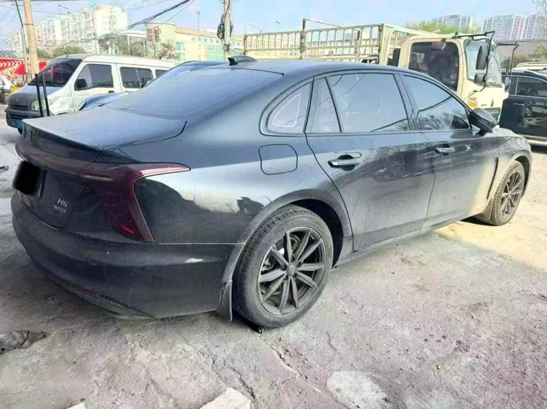 红旗H5 内饰前排