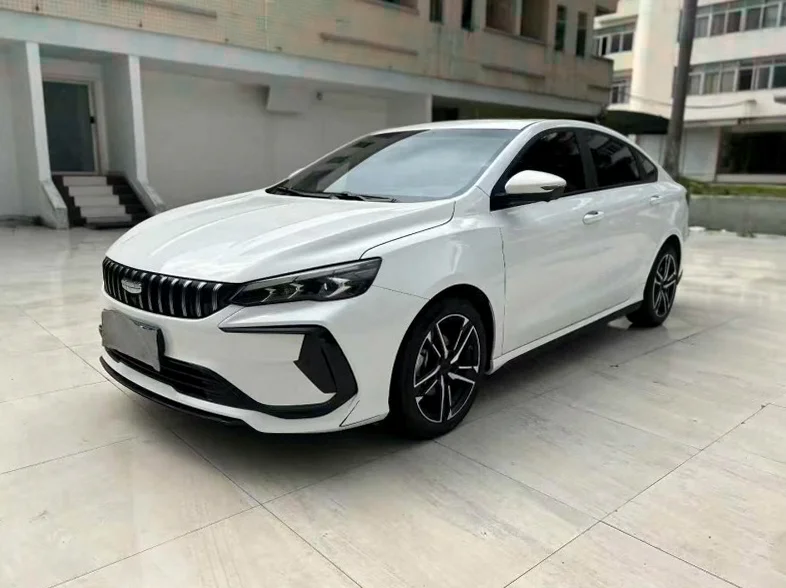 吉利缤瑞 正面外观二