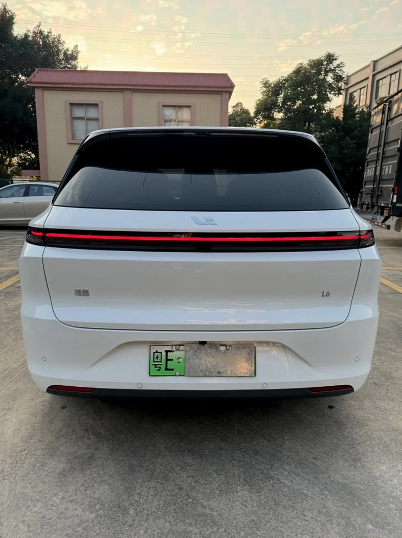 理想L6 驾驶室