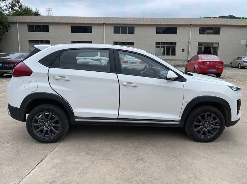 奇瑞瑞虎 正面外观二