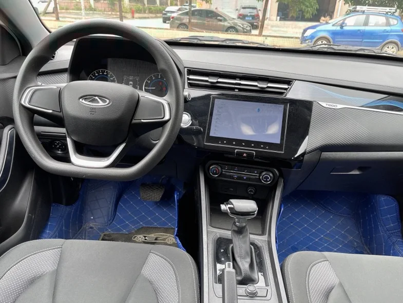 奇瑞瑞虎 内饰前排