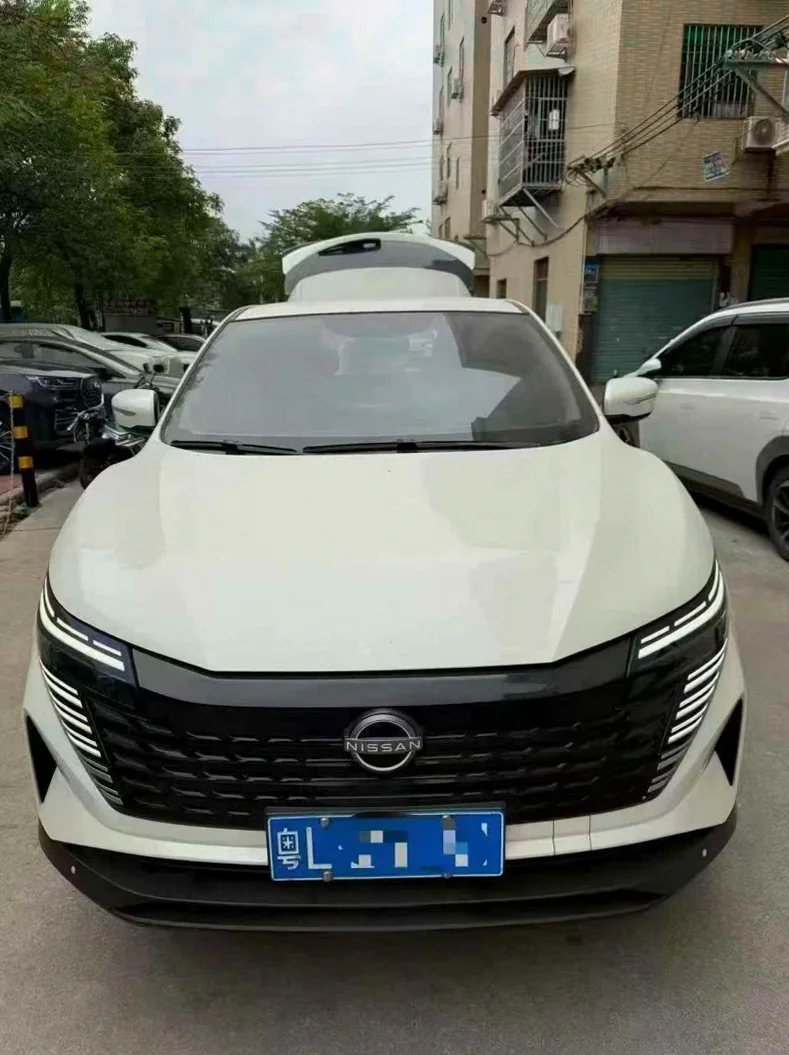 25年日产逍客2.0L荣誉版