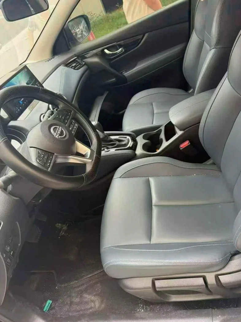 日产逍客 后面外观一