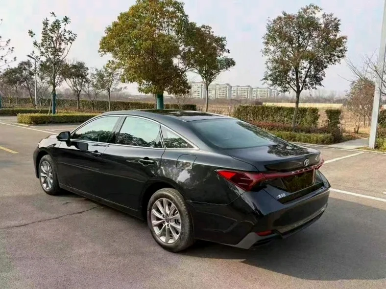 丰田亚洲龙 内饰后排