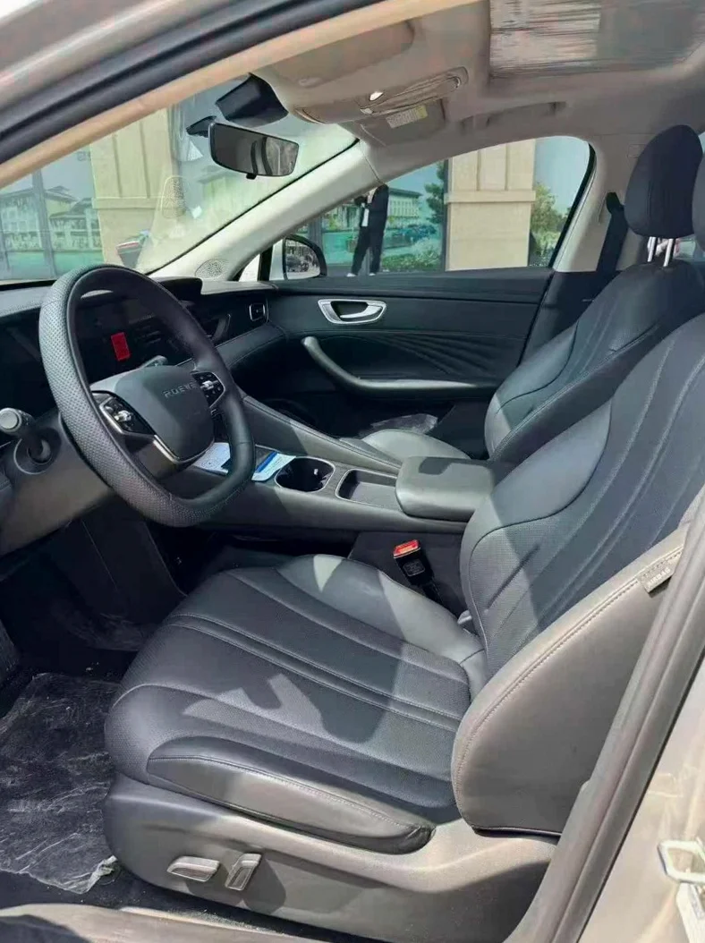 荣威D7 后面外观一