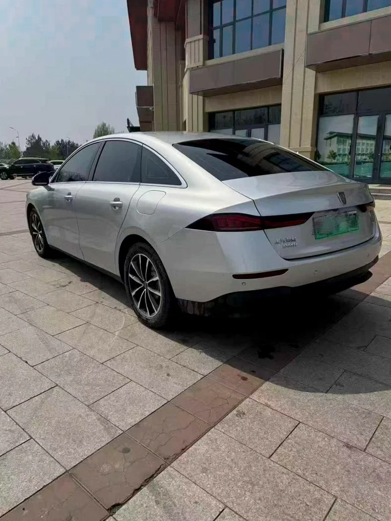 荣威D7 后面外观三