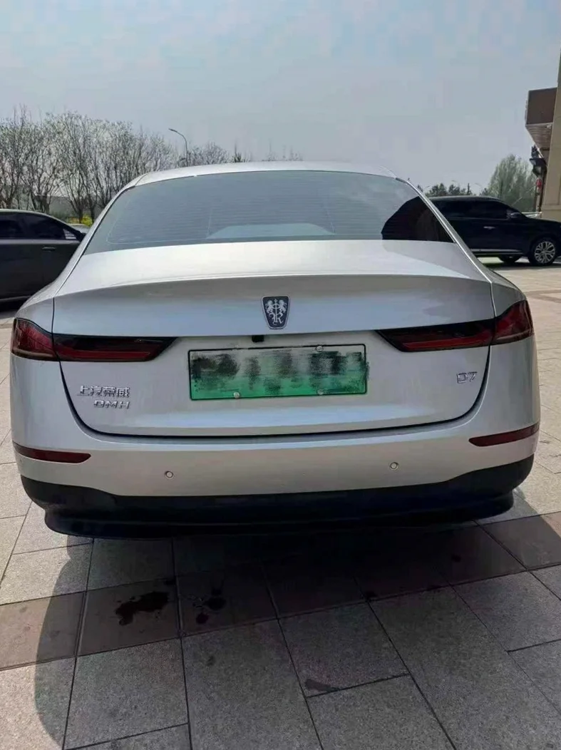 荣威D7 内饰后排