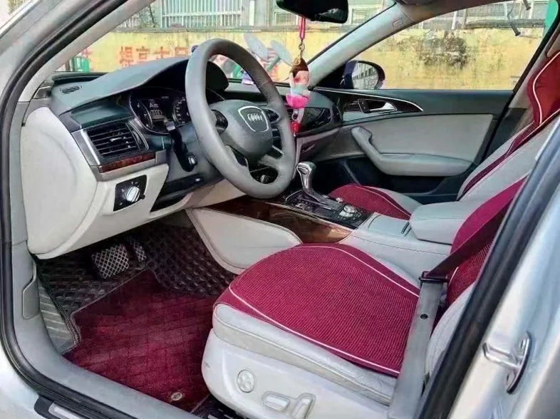 奥迪A6L 后面外观一