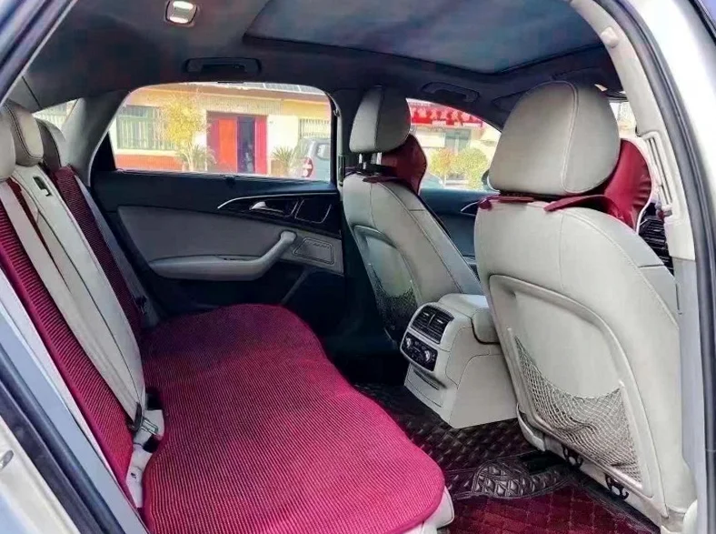 奥迪A6L 后面外观三