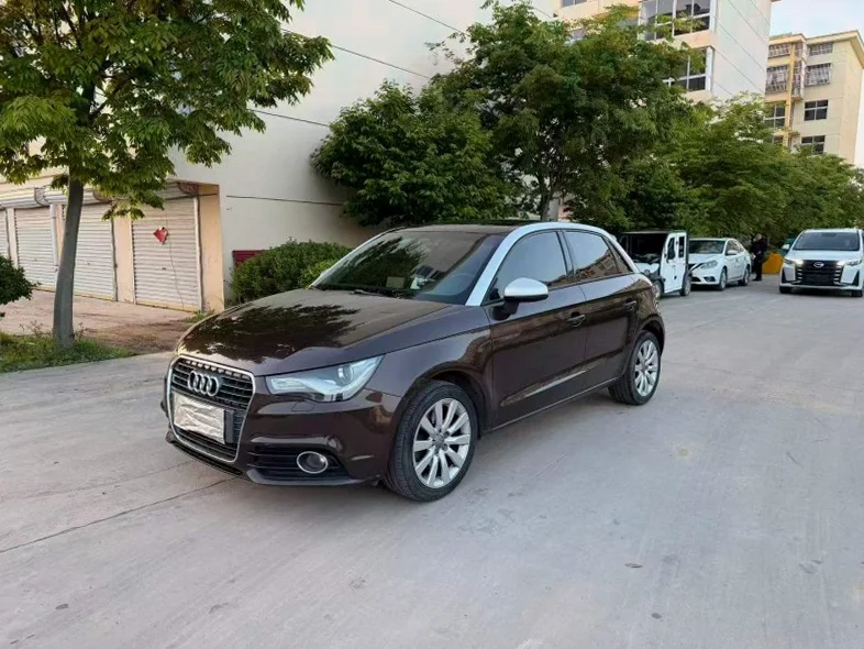 奥迪A1 正面外观二