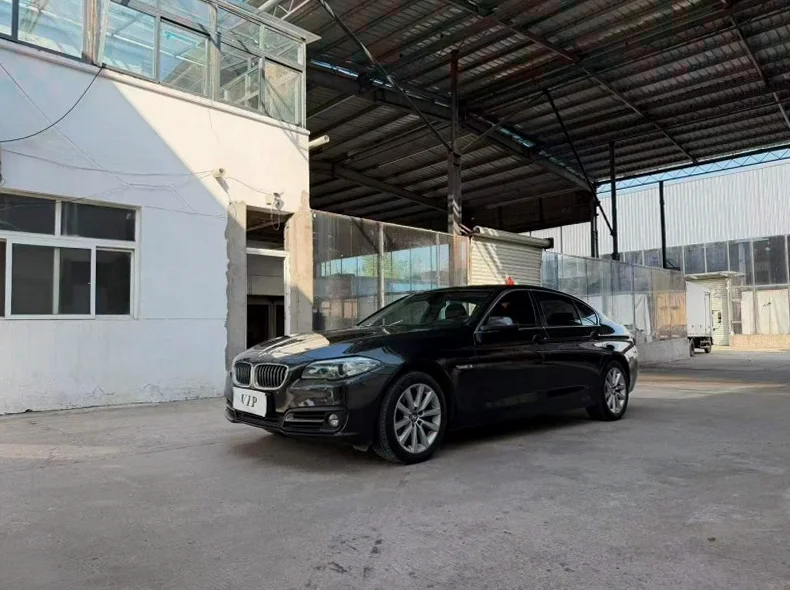 宝马5系 正面外观二