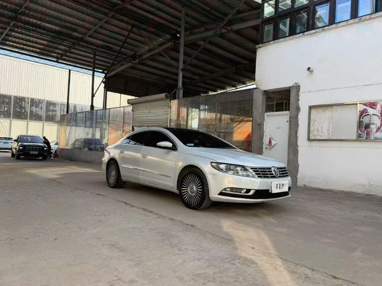 大众CC 正面外观三