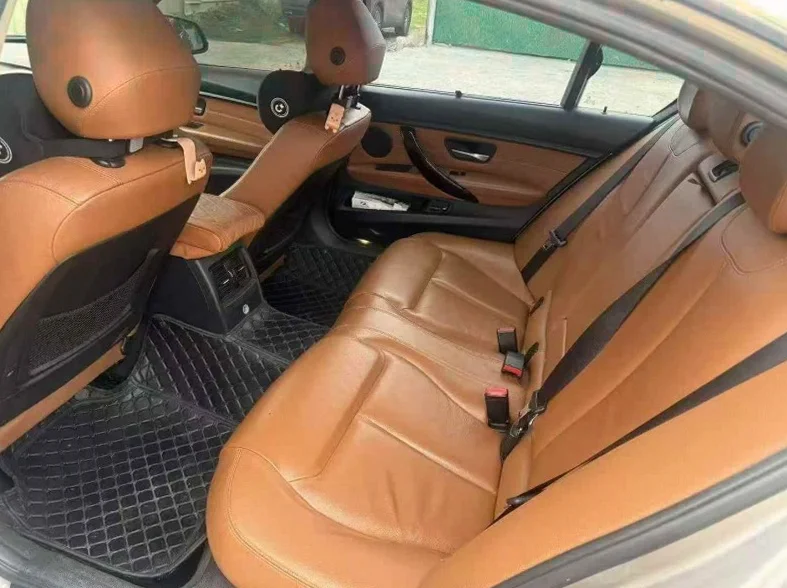 宝马3系 后面外观三