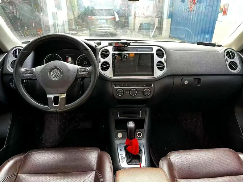 大众途观 后面外观二