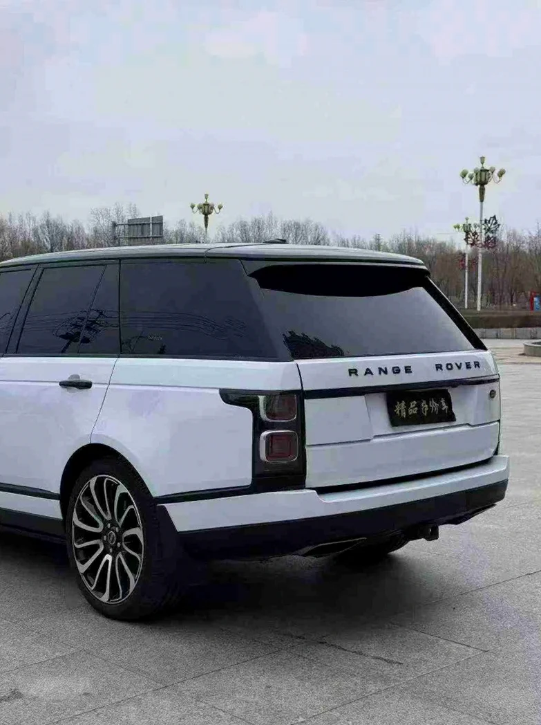 路虎揽胜行政 后面外观三