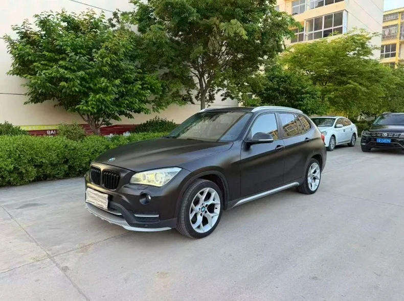 X1宝马 正面外观二