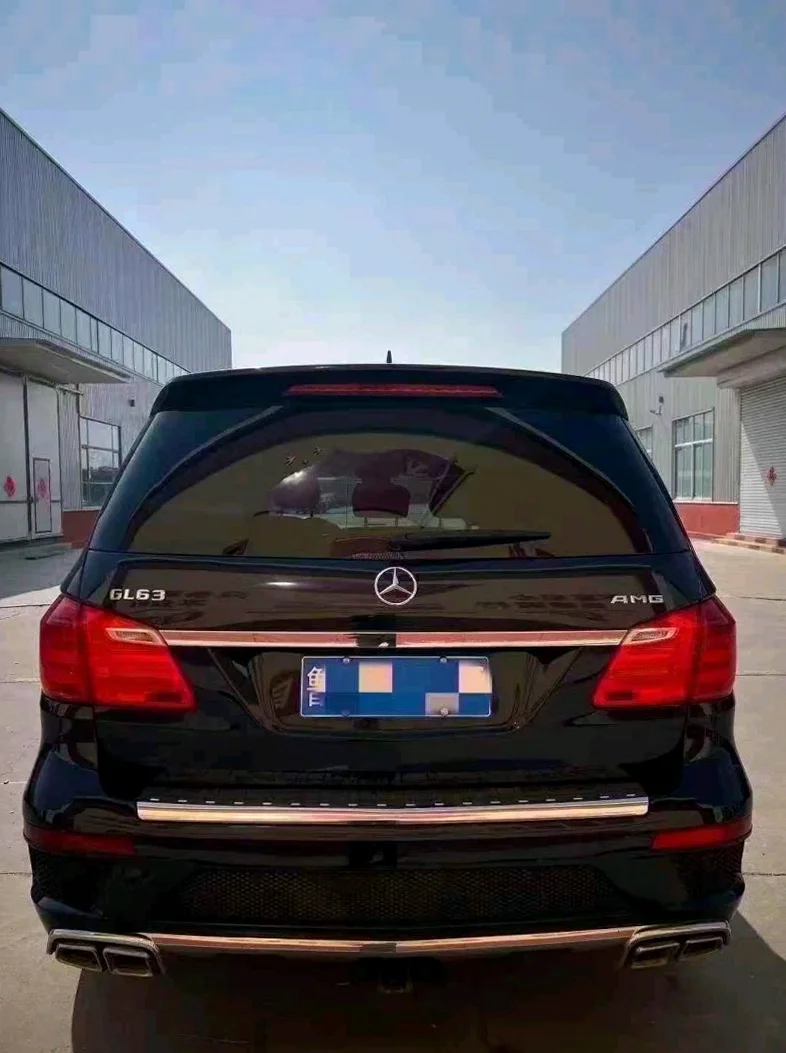 奔驰GL 内饰后排