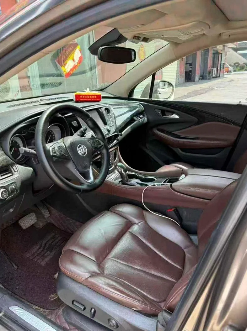 别克昂科威 后面外观一