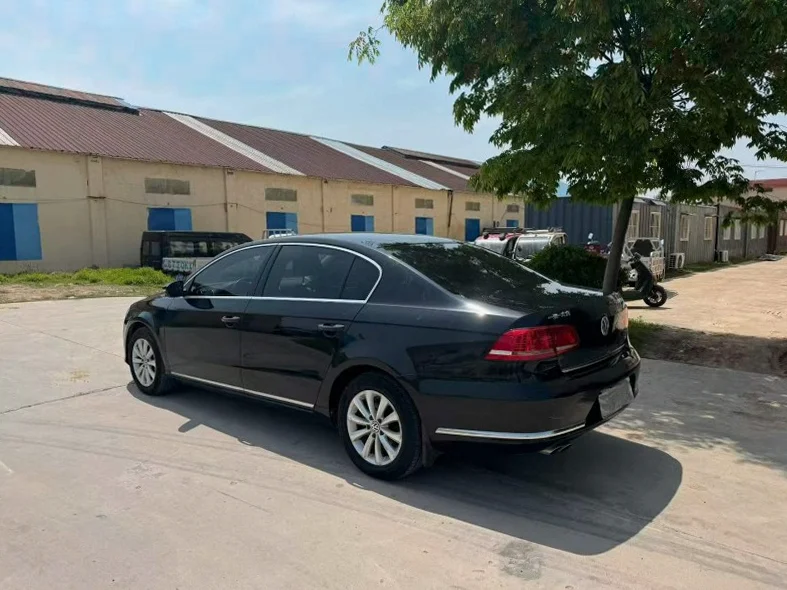 大众迈腾 正面外观三