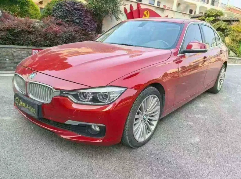 宝马3系 正面外观二