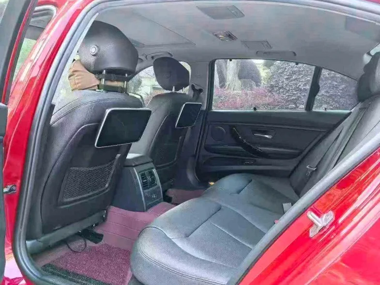 宝马3系 内饰前排