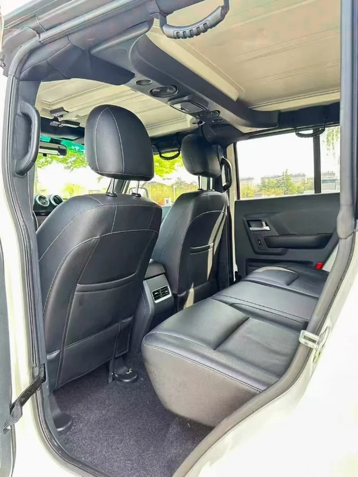 北京BJ40 后面外观三