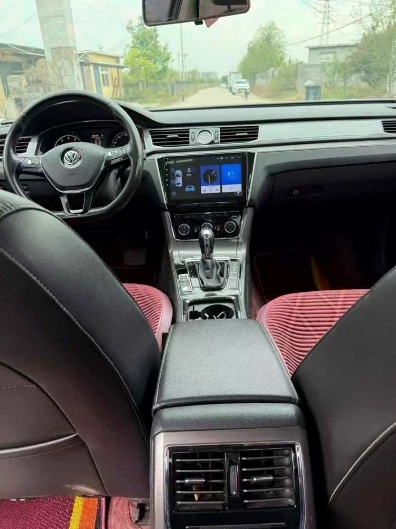 大众帕萨特 正面外观三