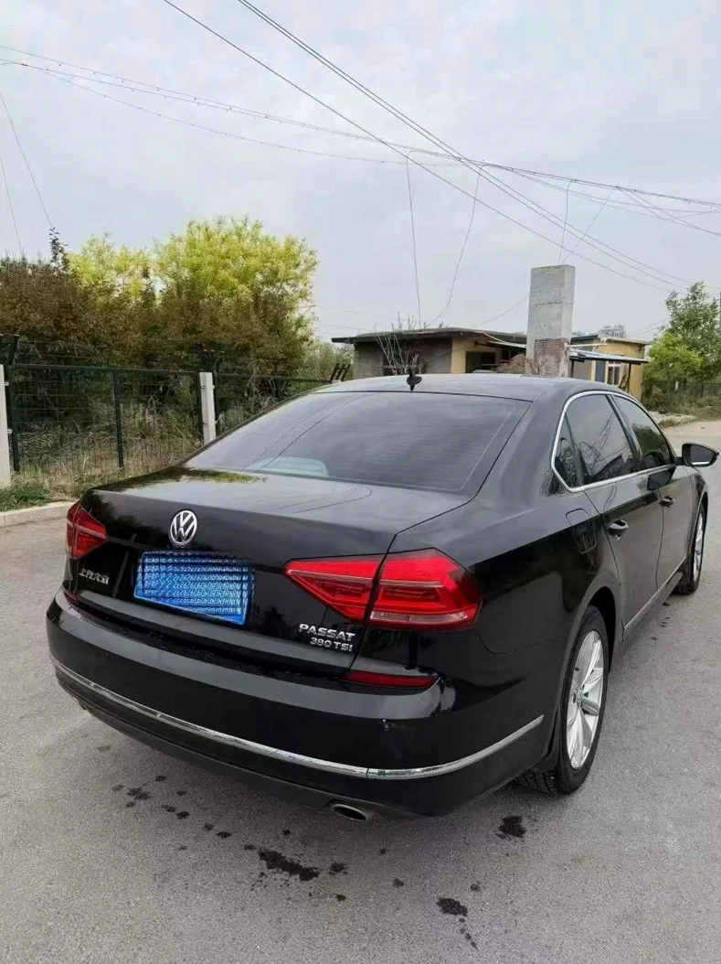 大众帕萨特 后面外观三